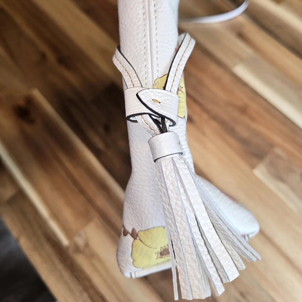 Coach Cream Crossbody Bag with Pink and Yellow Floral Pattern - Picture 7 of 11